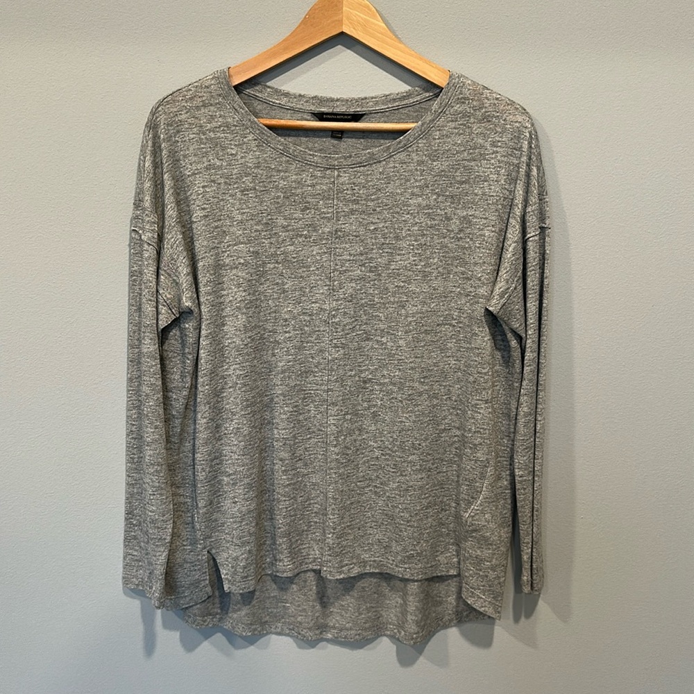 Banana Republic Grey Long Sleeve Size M